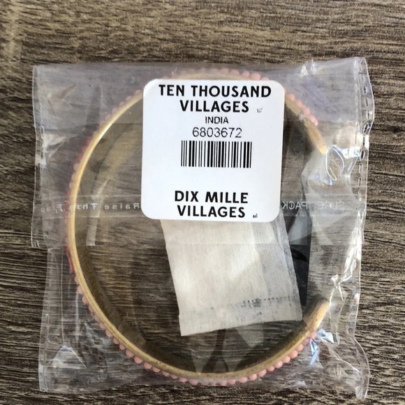 Ten Thousand Villages Bracelet - Picture 3 of 4